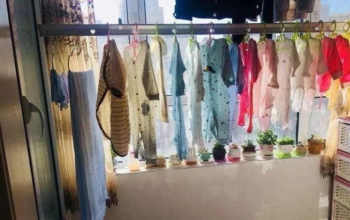 婴儿穿纯棉的衣服好吗,购买宝宝衣服需要注意以下几点