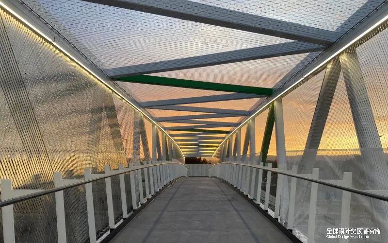 第57届美国金像奖,第49届美国金球奖电影