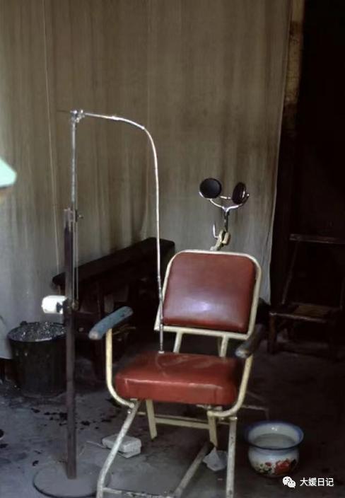 生于70年代|八十年代的私人牙科诊所