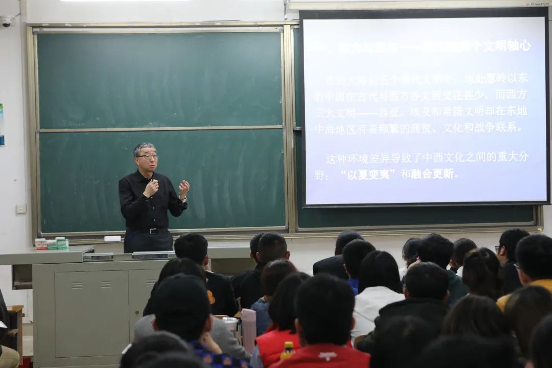 为什么华夏理工学院学费这么贵,为什么选择帝国理工