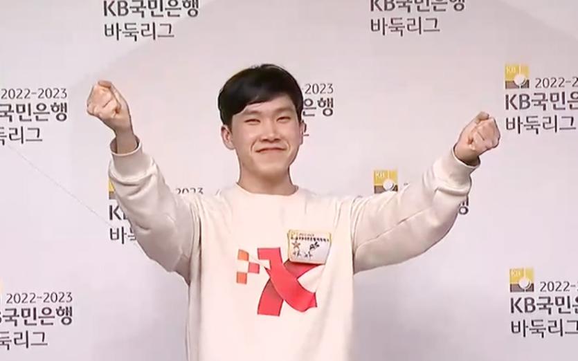 韩国联赛胜利姿势千奇百怪引入大学生助威团超时负也能改判