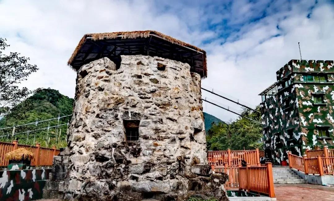 致敬墨脱的军人,不舍西藏墨脱退伍老兵泪别边关