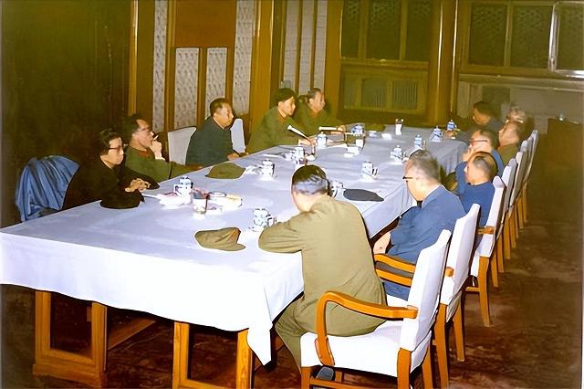 毛主席遗体至今栩栩如生，毛主席遗体保护组揭秘：不止是药物作用