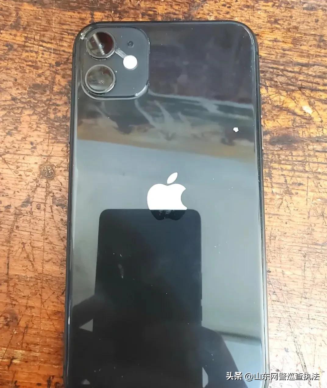 花别人的钱挺爽？借来的微信里有“巨款”，女子疯狂买买买后终落网！