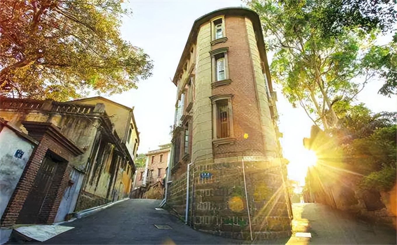 厦门机场去鼓浪屿码头怎么走方便,厦门去鼓浪屿一般是哪个码头坐船