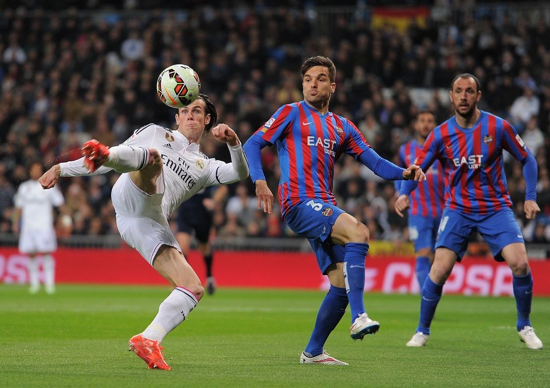 桑德菲杰vs莫尔德阵容,桑德菲杰赛程