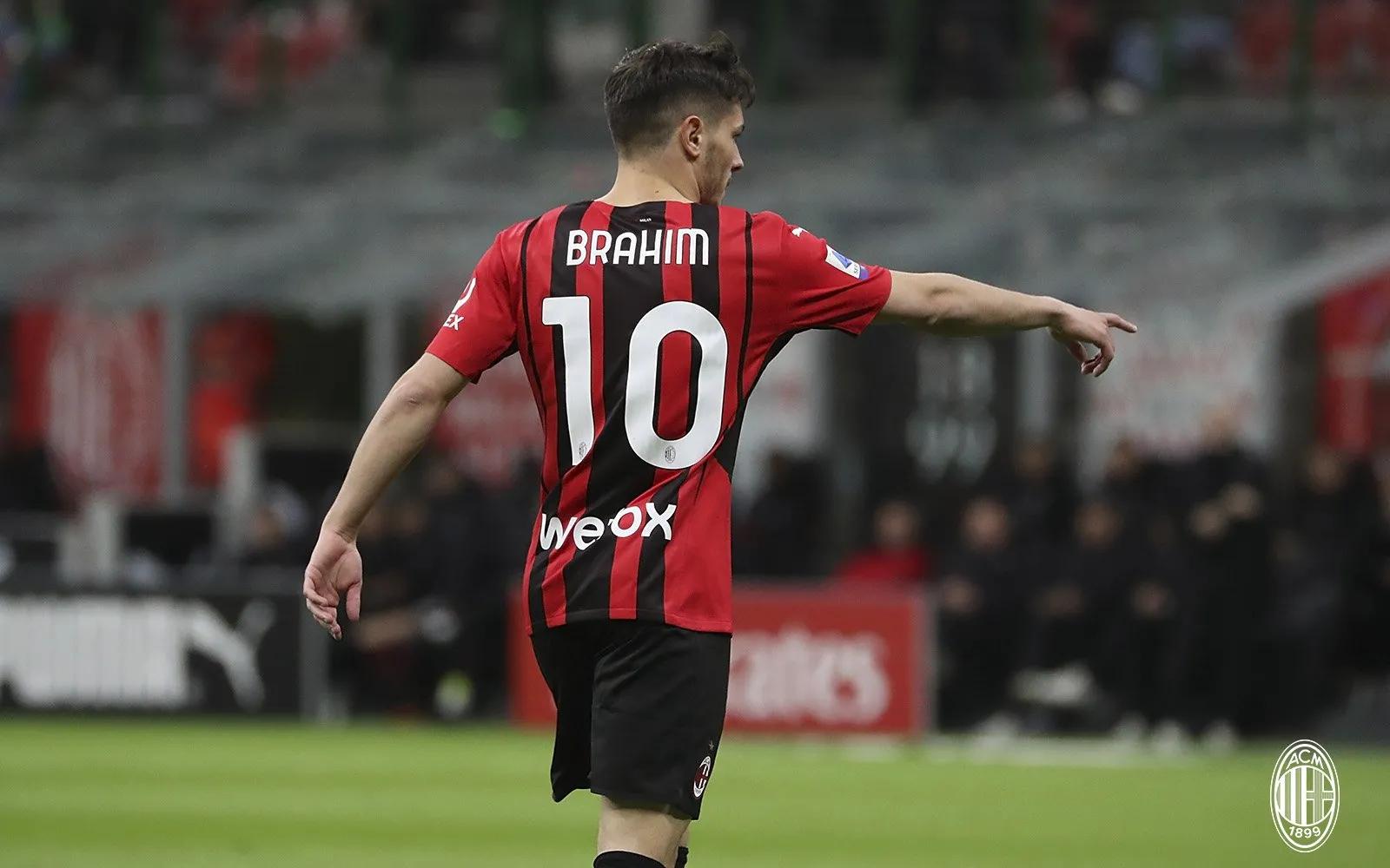 米兰豪取九场不败再迎两大利好,米兰双雄时隔12赛季晋级8强