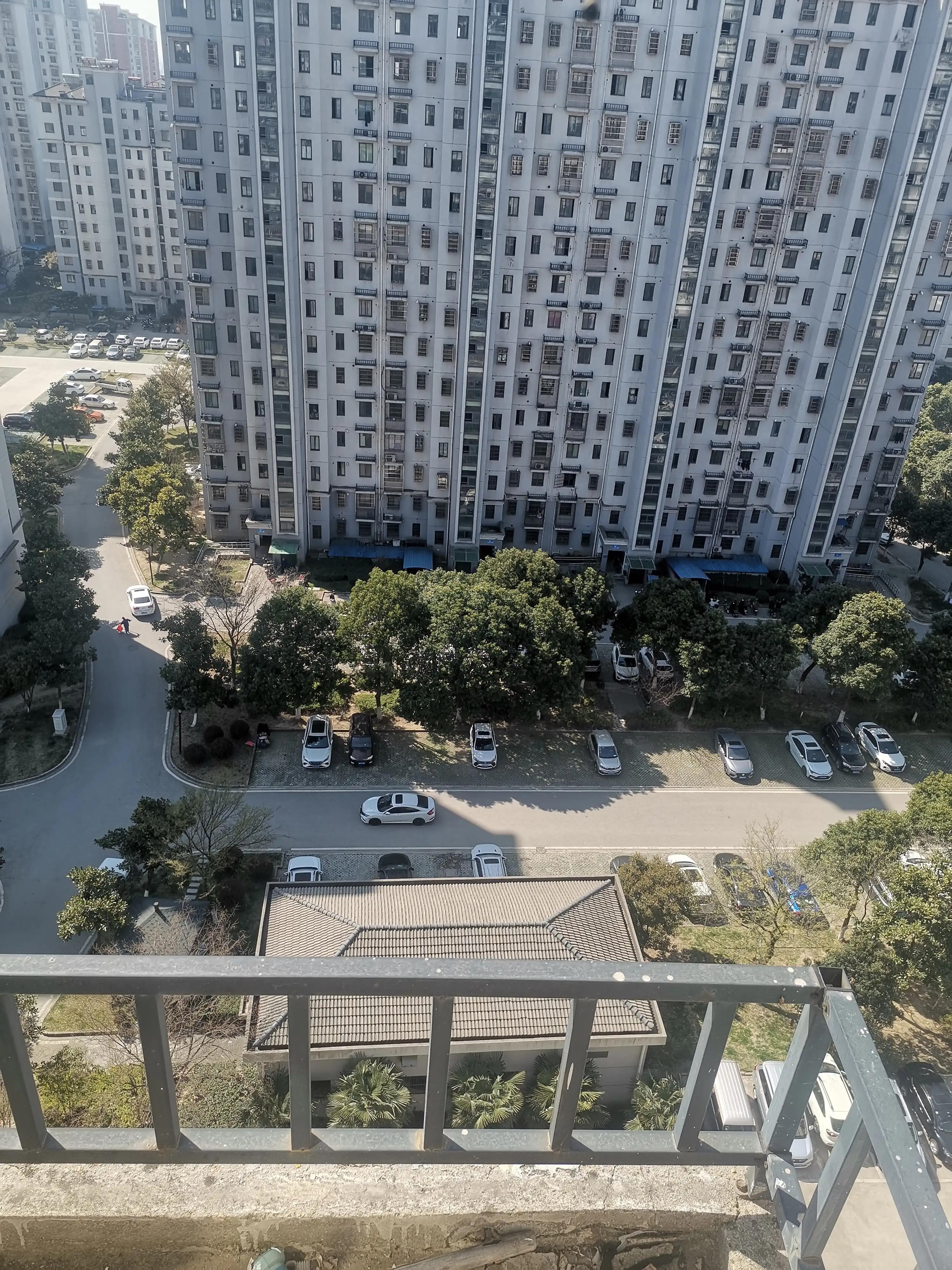 房子租给二房东第三年,房子租给二手房东出了问题