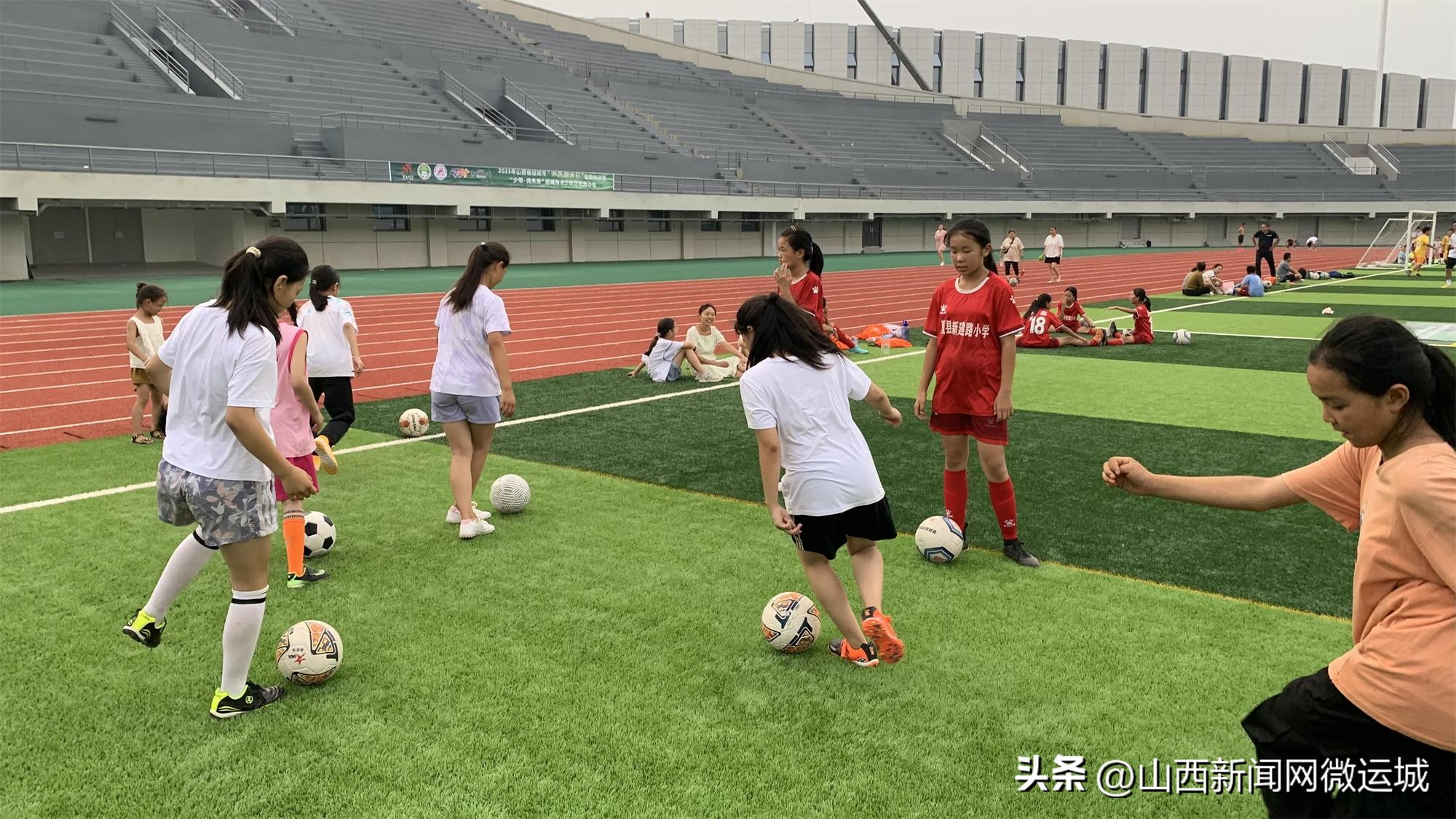 运城足球夏令营,2024年青少年足球夏令营公益