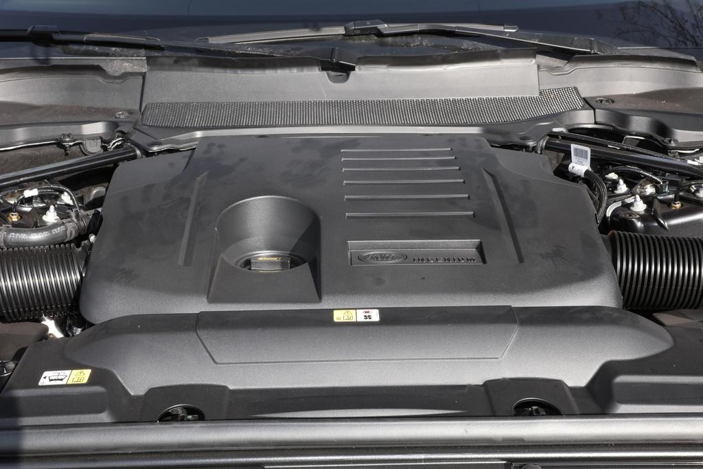 新款路虎揽胜创世3.0t标轴版,体验全新路虎揽胜首发版