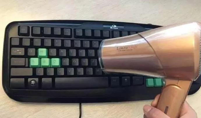 电吹风的妙用治疗感冒,电吹风的妙用有哪些