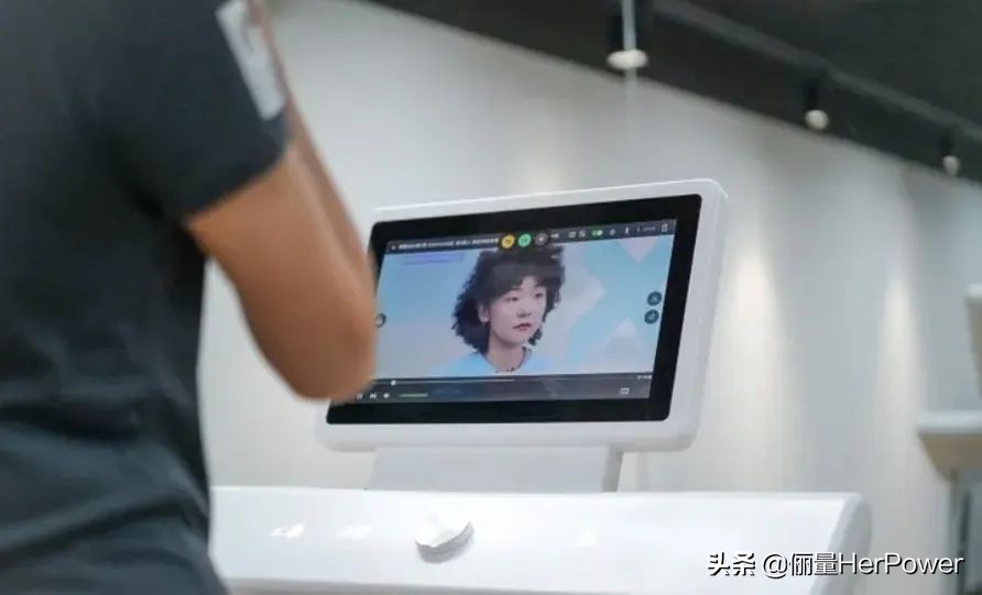 小乔跑步机使用方法,优步跑步机使用方法