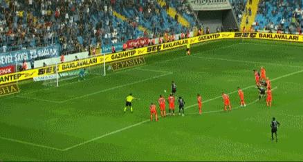 武磊西班牙人在中超有哪些队友,武磊最近一次首发