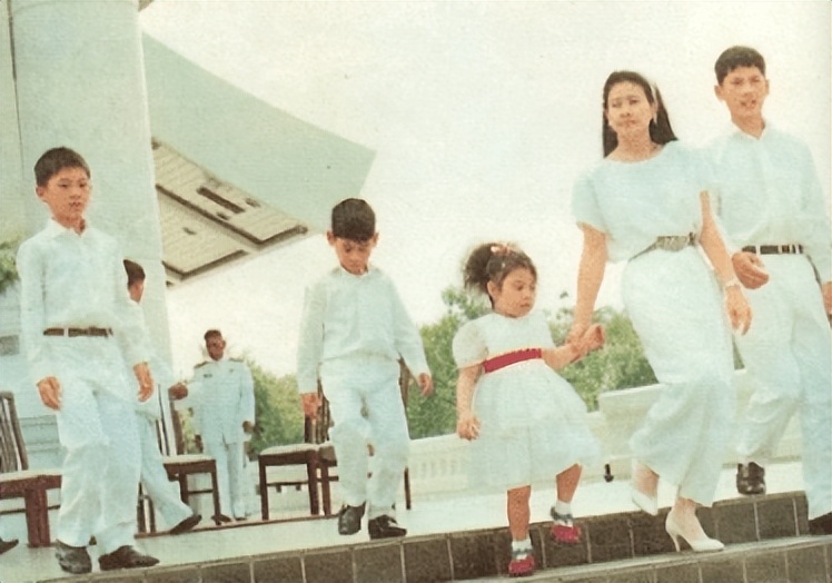 这么抓马?她消失的第8个月,家族变天了?