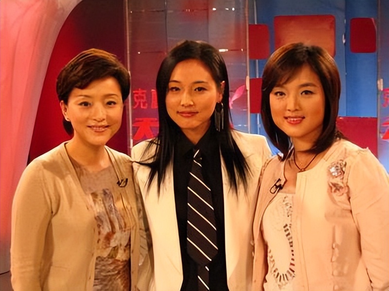 张延：TVB训练班出身，因《粉红女郎》名声大噪，如今安心演长辈