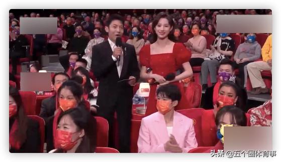 马凡舒受央视力捧,马凡舒主持足球杯