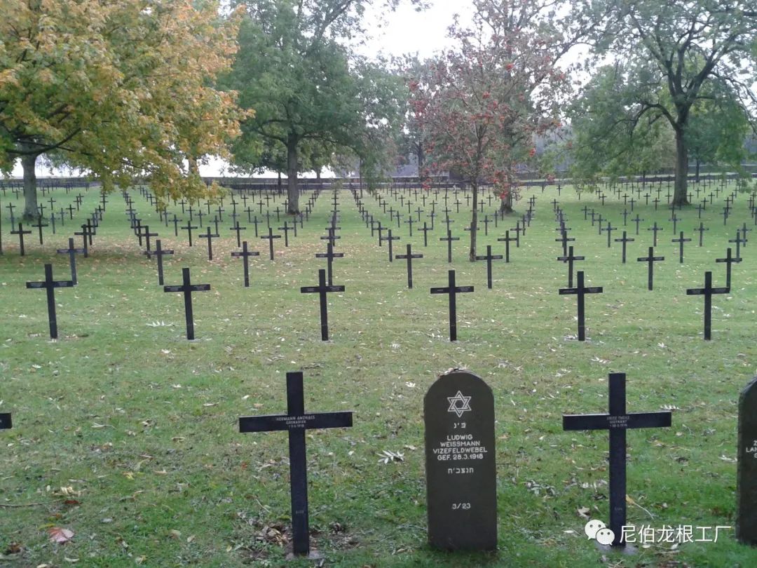 好收吾骨瘴江边的下一句,好收吾骨瘴江边