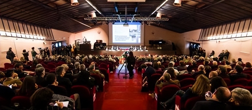 閮界伒鐞嗗伐澶у浠嬬粛,閮界伒鐞嗗伐澶у浣嶇疆