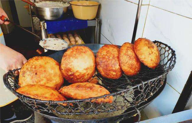 娴欐睙琚綆浼扮殑瀹濊棌缇庨灏忛晣,娴欐睙灏忎紬鏃呮父灏忓煄缇庨