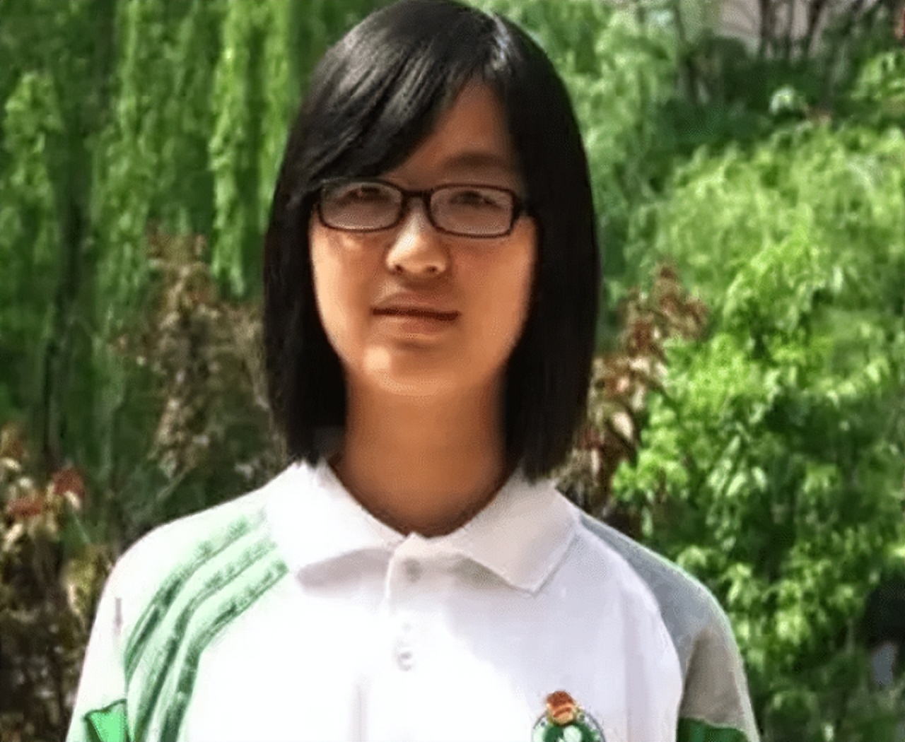 95后浙江女孩拒绝保送清华,17岁才女拒绝保送清华