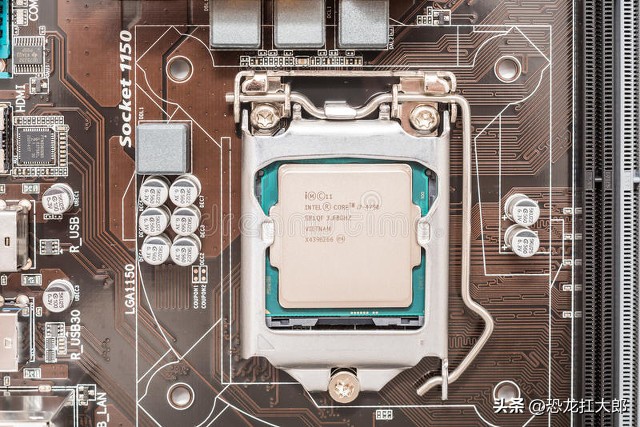 英特尔i7到了第几代了,英特尔酷睿i7是第几代