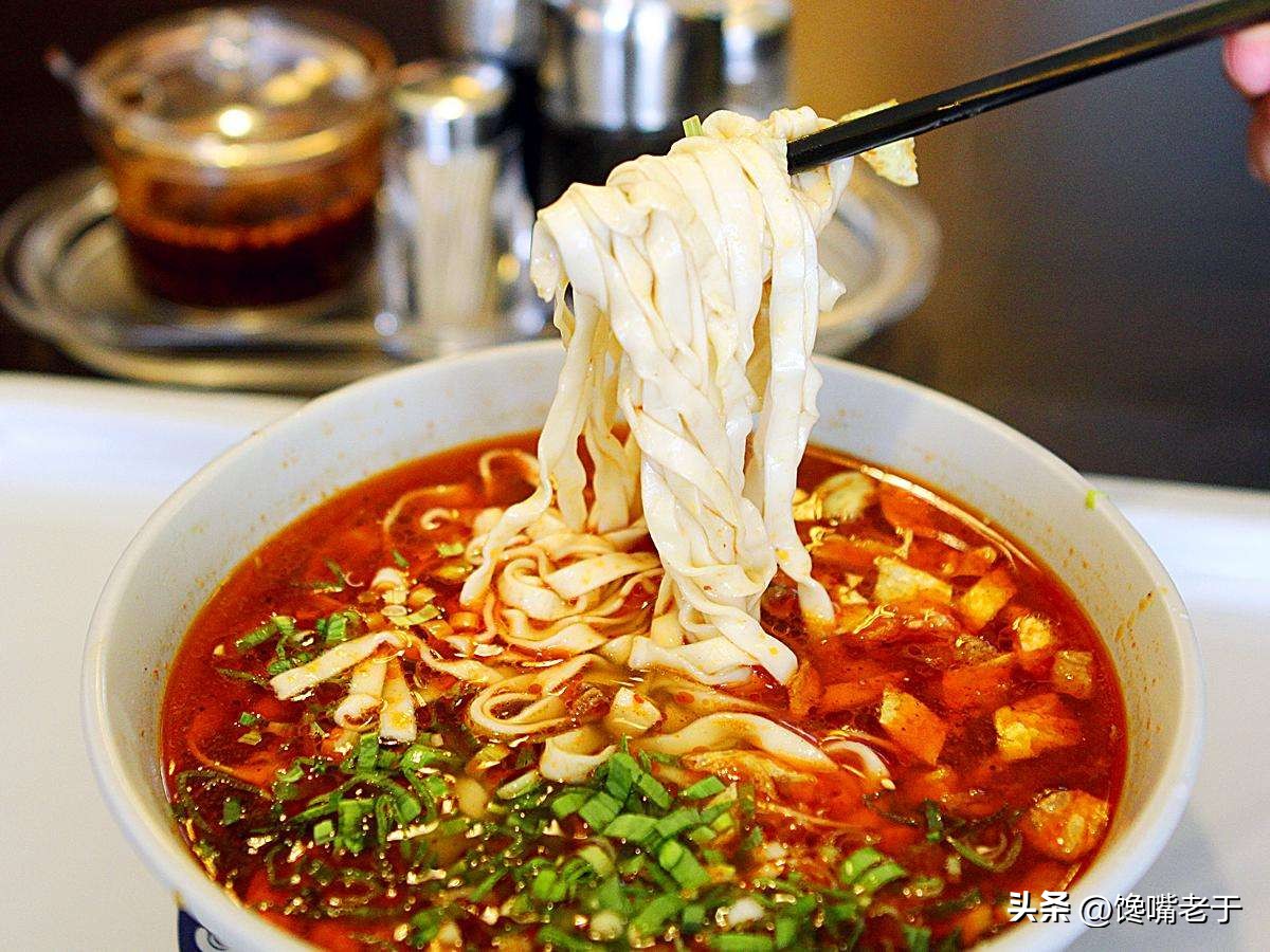 来西安吃美食推荐去哪里,来西安必吃的几样