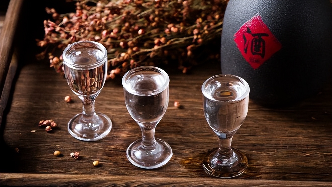 中国最挣钱的4大行业有哪些,中国最暴利的5大行业是什么