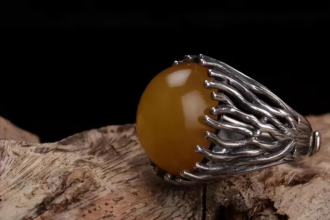 蜜蜡怎么保养注意事项,蜜蜡怎么保养和需要注意什么