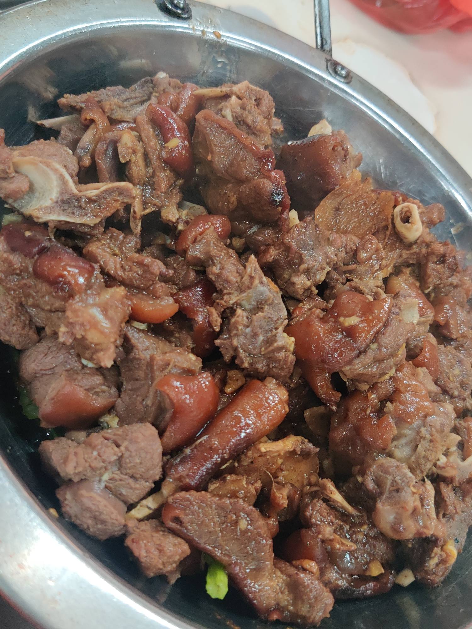 满族不吃狗肉，回族不吃猪肉，那汉族不吃什么肉？