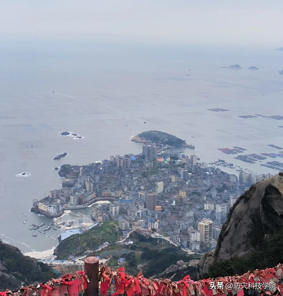 开学了看看你们的行李箱,开学指南之行李箱