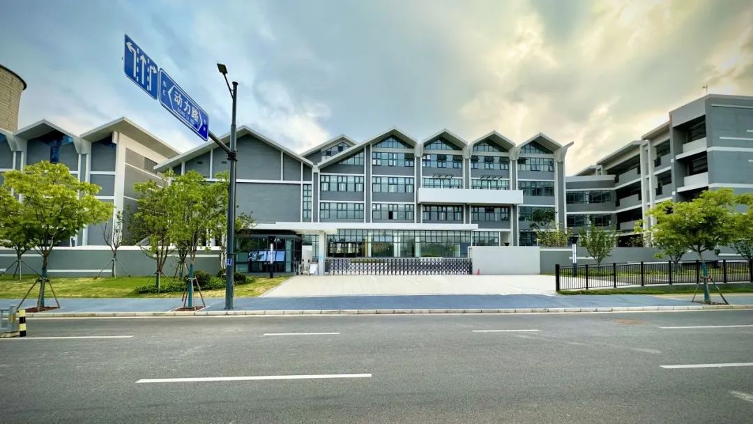 无锡梁溪区上学,无锡梁溪江南花园