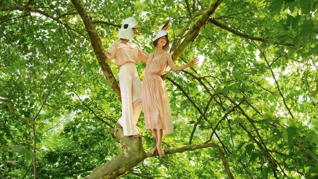 2023.03.07快报|之禾发布自然之道2023秋冬系列；Temu将在澳大利亚、新西兰上线；Burberry推出首部品牌书