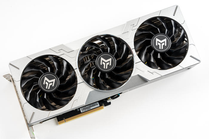 华硕proart4070ti开箱,华硕proartx670配什么显卡