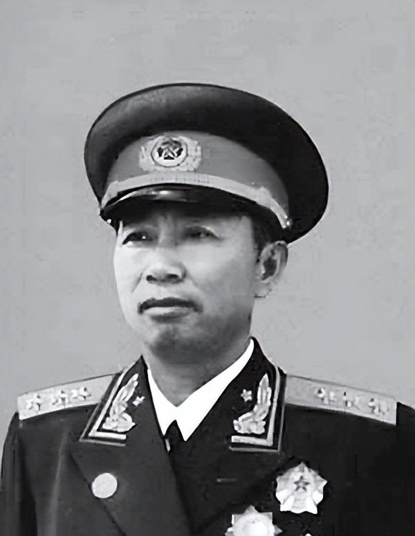 1956年，毛主席对于台湾未来做出精准预言，指出“只有两条出路”