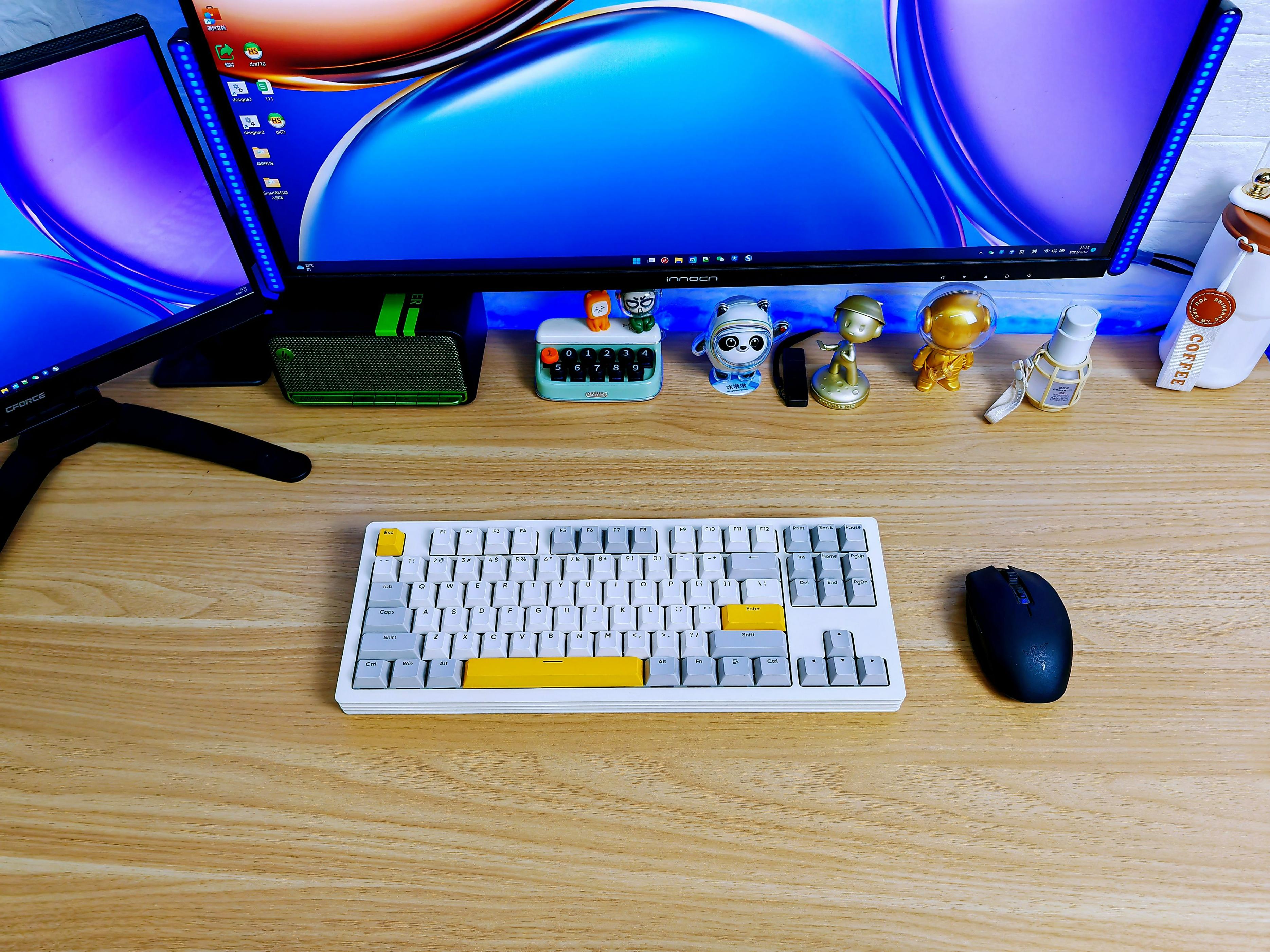 2kg的键盘推荐,机械键盘超高颜值