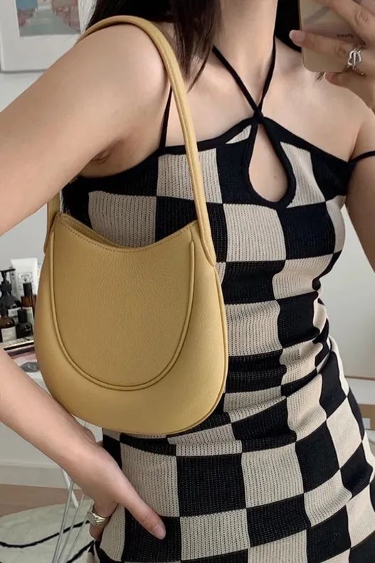 520送女友包推荐2000左右,520送朋友们礼物便宜