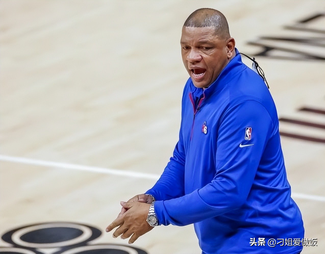 4年2.23亿！76人首位宣布留队巨星诞生，21+7后卫降薪联手恩比德