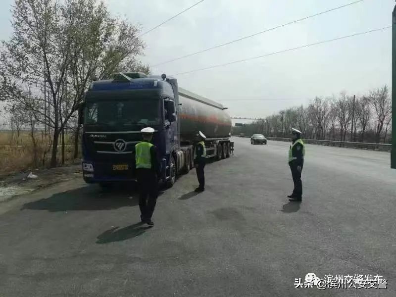 超载罚款1000扣6分管多久,超载罚款200扣一分是超载多少范围