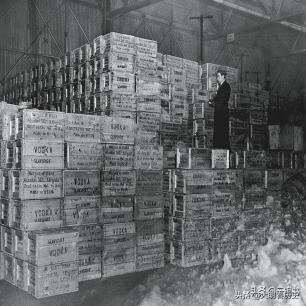 日军日记：*安妇慰**不服从管教，我很愤怒，用*刀刺**插入她的*体下**