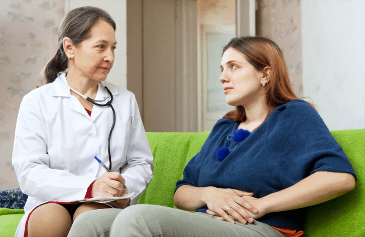 突然脸红看医生挂什么科,女医生检查妇科时脸红