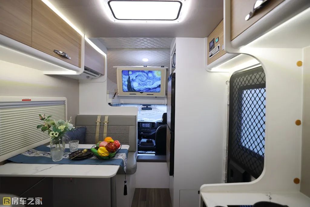 江淮恺达微卡小c型旅居车,2023款将上市的新能源微卡汽车