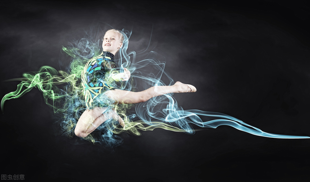 运动员是通过比赛来修炼的，艺人是通过演出来修炼的