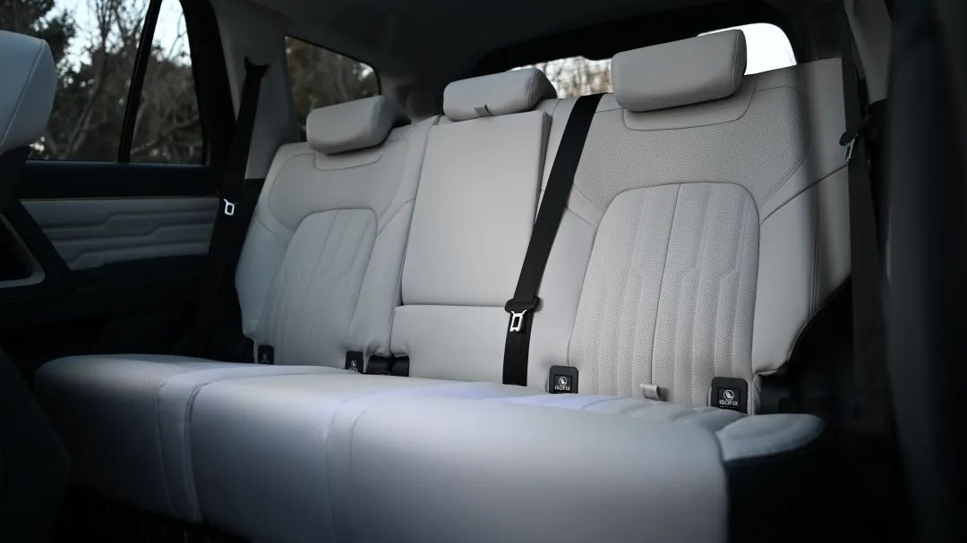 北京bj60价位高吗,北京bj60两驱多少钱