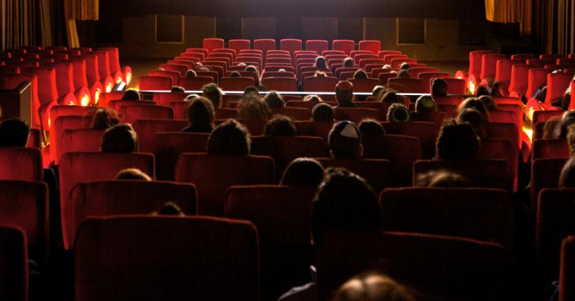 鐢靛奖闄㈢唺瀛╁瓙浜嬩欢瀹屾暣瑙嗛,鐢靛奖闄㈢唺瀛╁瓙浜嬩欢瑙嗛