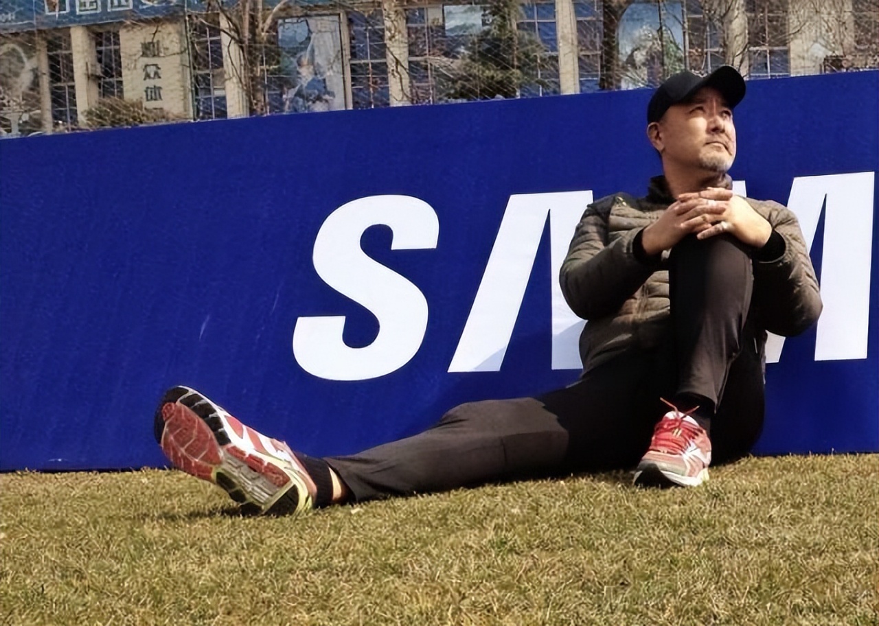 国门江洪:曾被害吸毒,不想打假球愤而退役,如今陪西安足球复兴