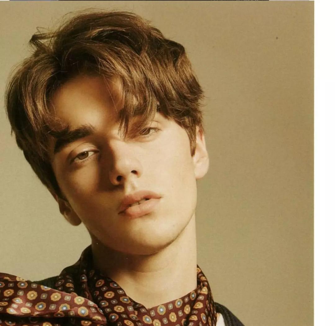 188身高男模特,185高颜值小哥哥肌肉男