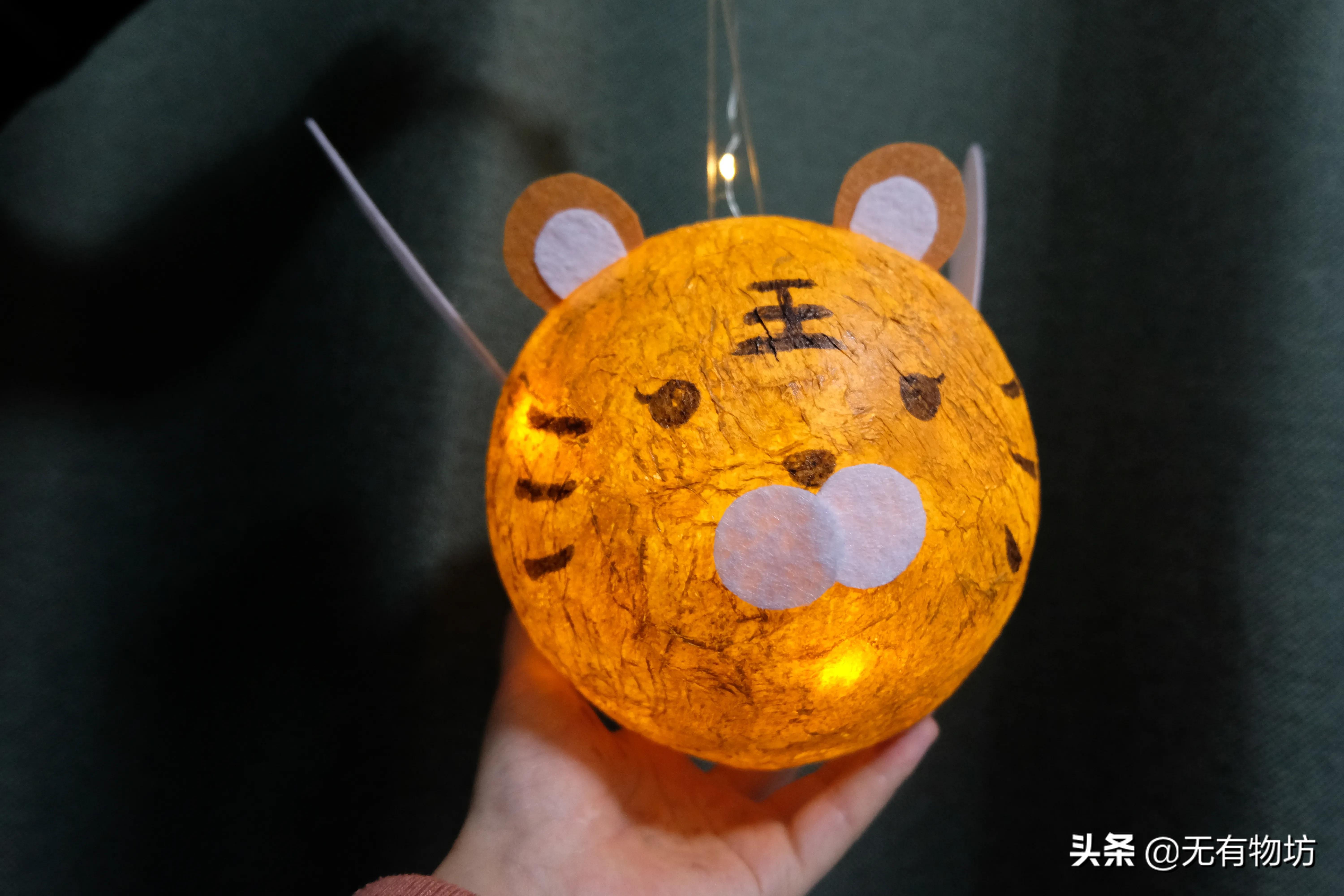 用一张纸做虎年灯笼,虎年的灯笼用卡纸做又好看又好做