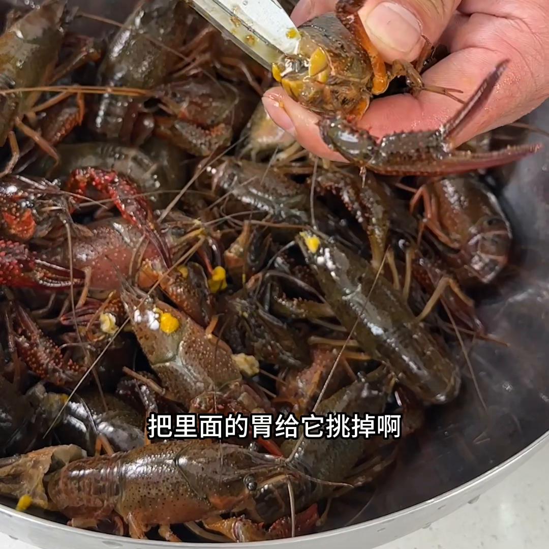 吃龙虾的季节红烧啤酒龙虾,龙虾的家常做法蒜香龙虾