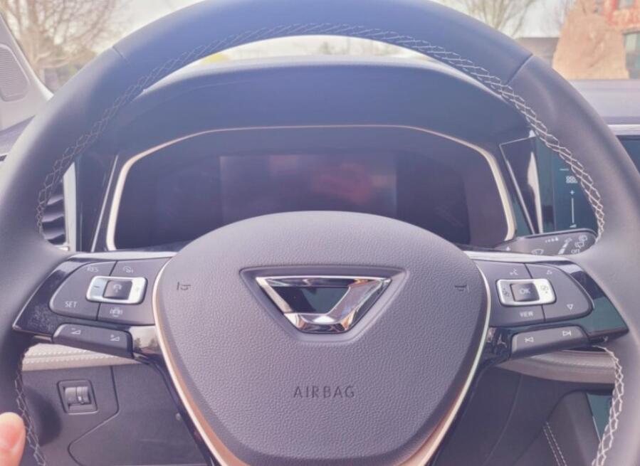 捷达vs7点烟器左边接口,捷达17款改装点烟器