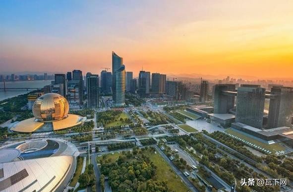 买房要趁早投资需谨慎 (买房投资巨亏感觉很失败)